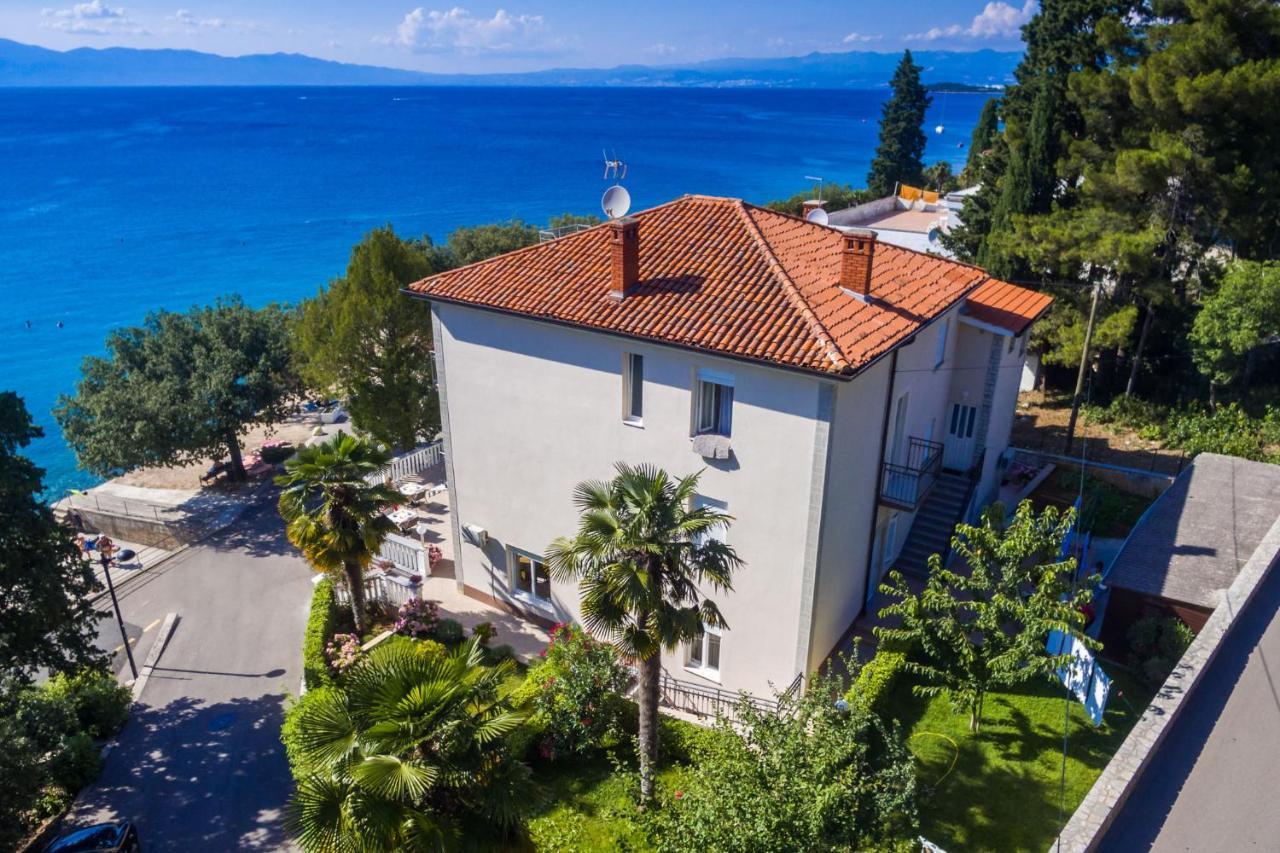 Apartments & Rooms Milcetic D Malinska Exterior foto